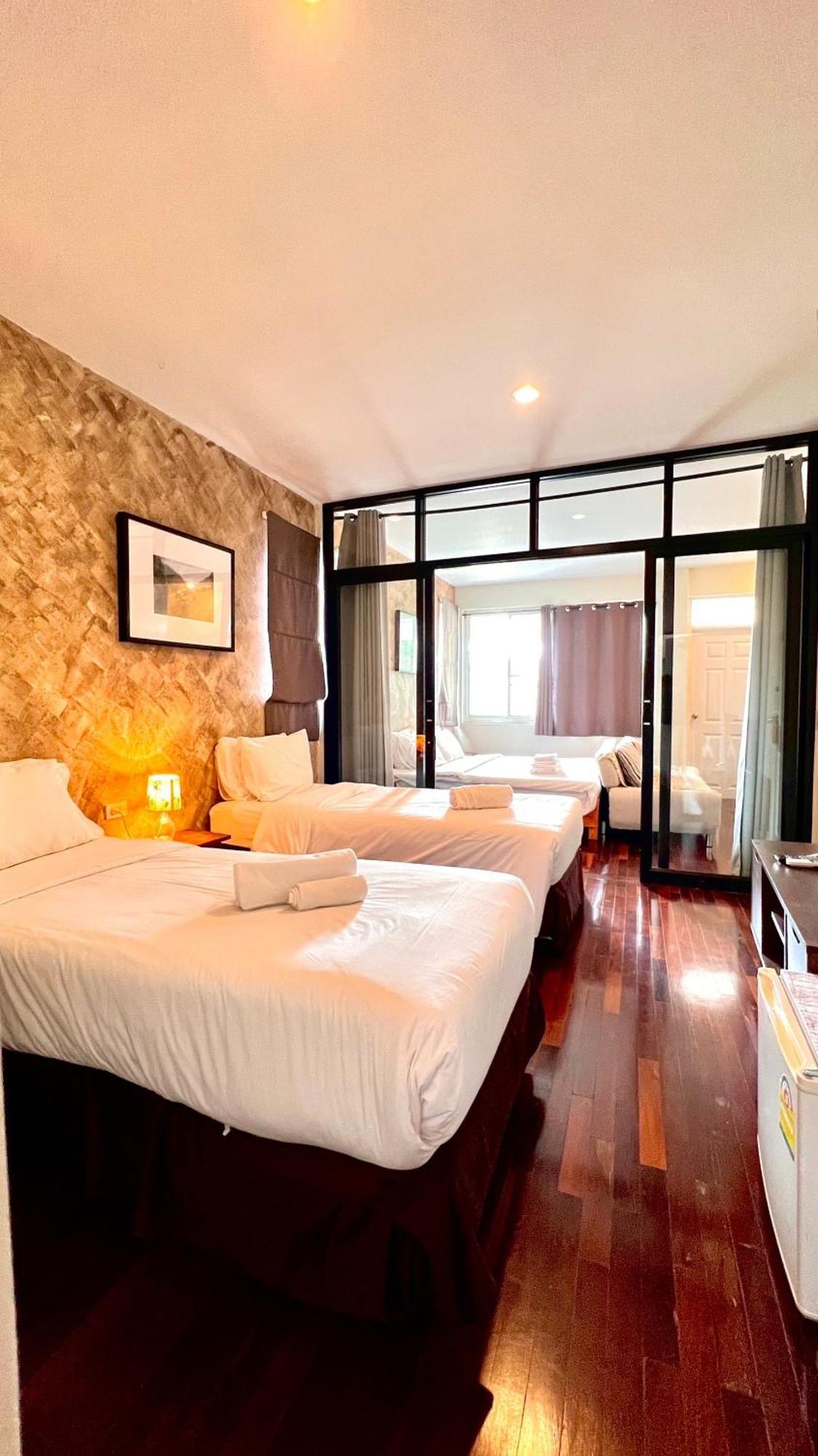 Udee Cozy Hotel Chiang Mai Exterior foto