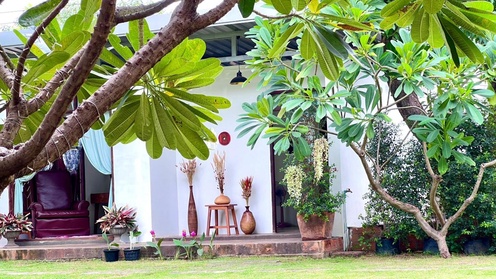 Udee Cozy Hotel Chiang Mai Exterior foto